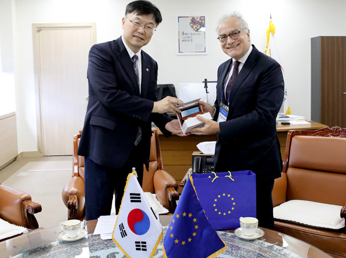 주한국유럽연합대표부 대사 예방